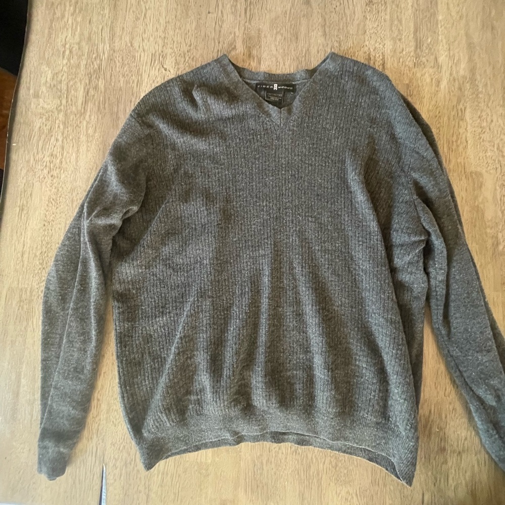 Tiger woods 100% wool golf sweater